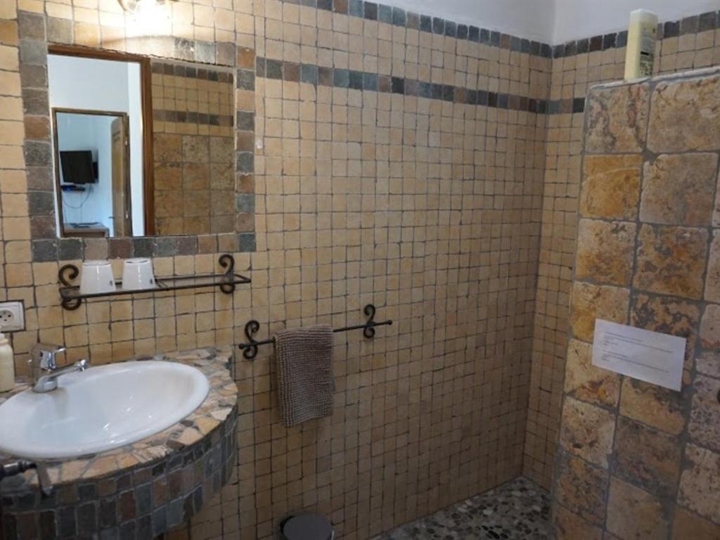 La Buisse Hotel Simiane-la-Rotonde Eksteriør billede